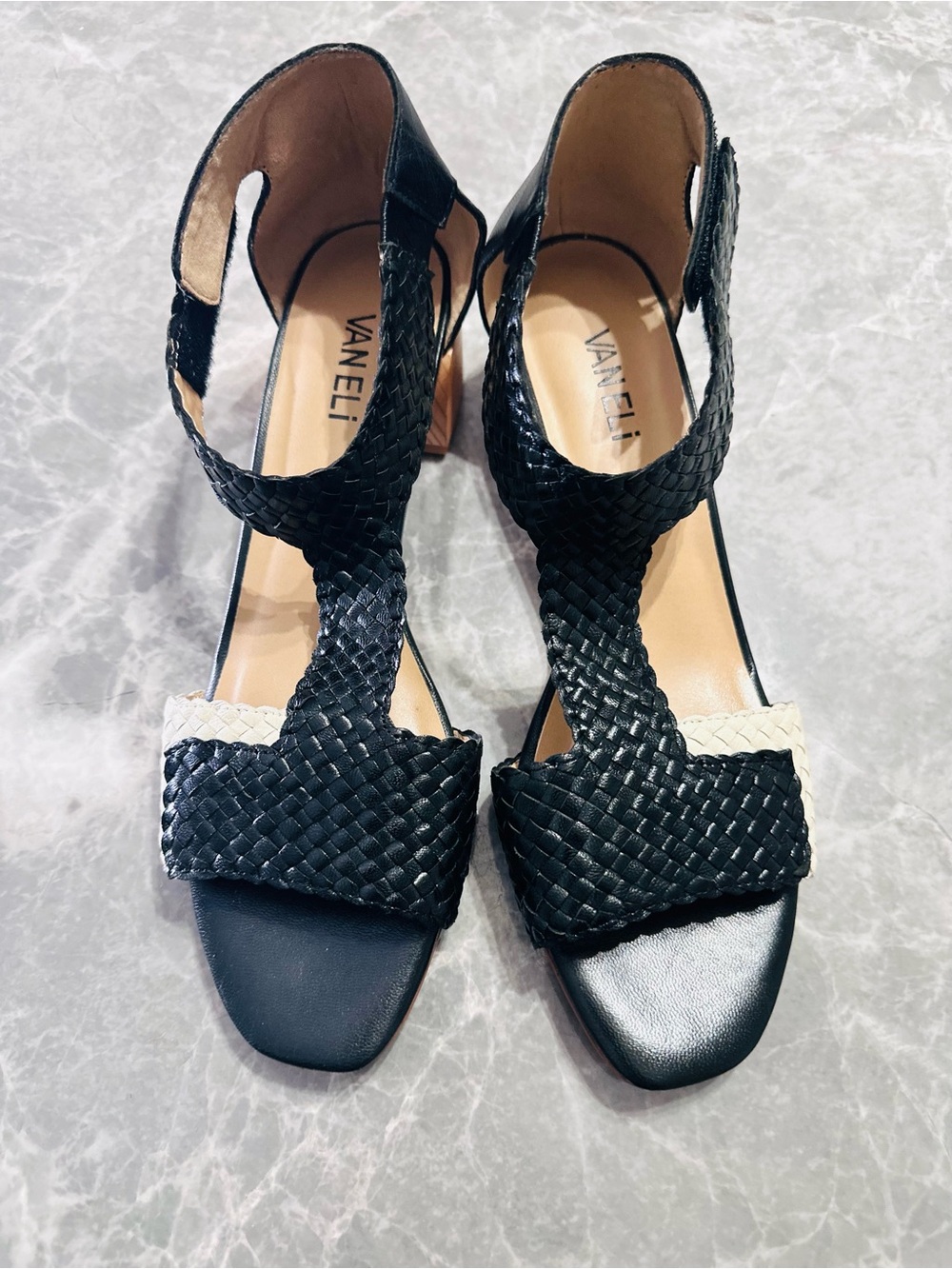 Vaneli Basketweave Leather Strappy Open Toe Sandals Womens 9N